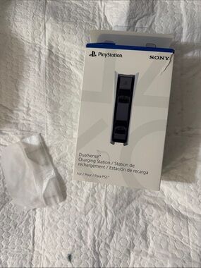 Playstation Sony DualSense Charging Station plus stand grips